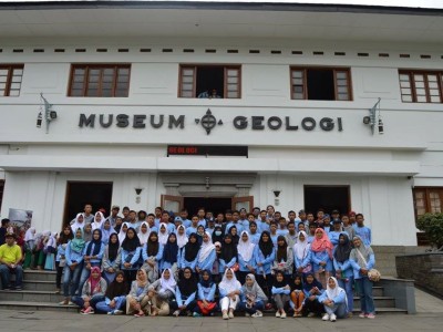 MUSEUM GEOLOGI