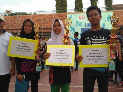 Juara 2 Putri Liga HOCKEY CILEGON SMP