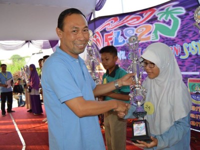Juara 1 Design Postes FLS2N